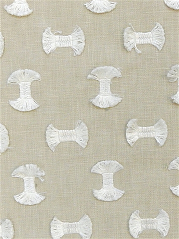 Frayed 196 Linen Clipped Embroidery