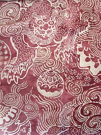 Temple Lion Claret Chinoiserie