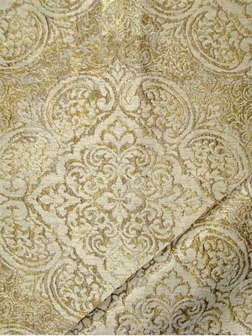Vogue 820 Empire Gold