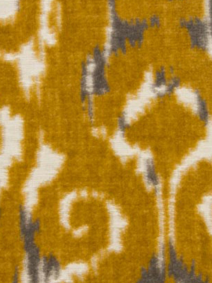 VELVET BLISS GOLD LEAF
