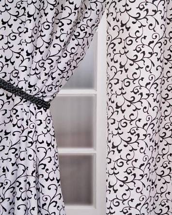 Delano Scroll Black on White